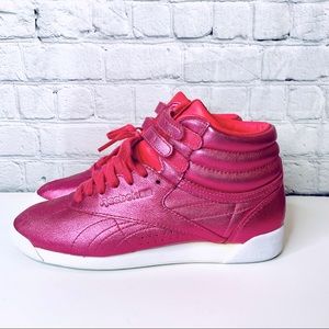 Vintage Reebok Freestyle Metallic Pink w/white Hightop’s